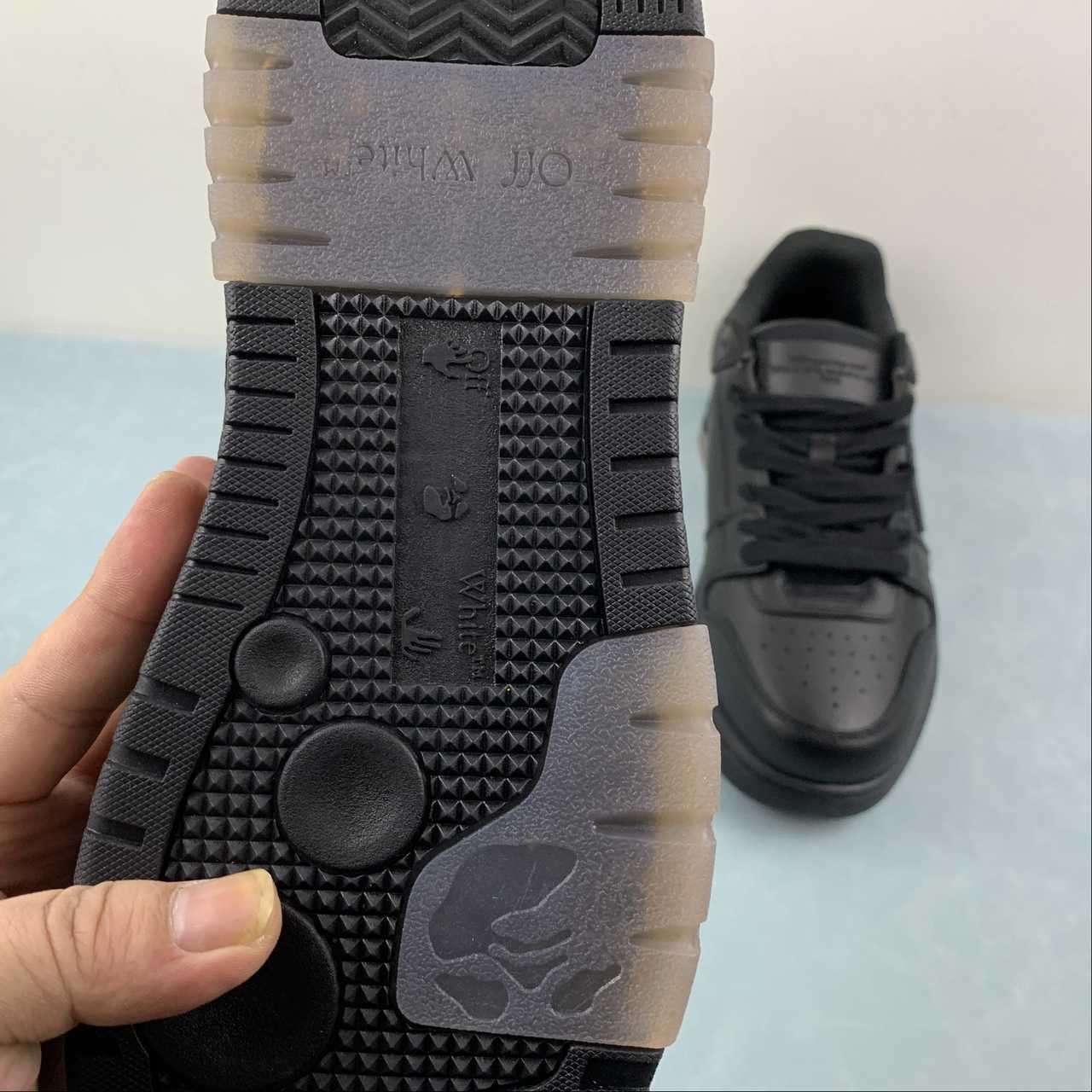 Ténis Off-White - Out Of Office
