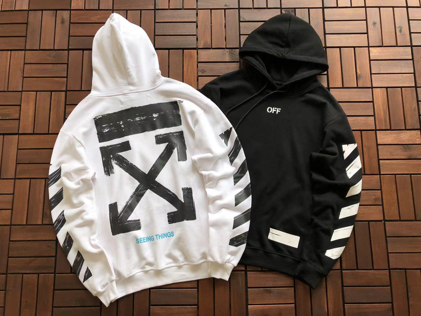 Moletom Com Capuz - Off-White