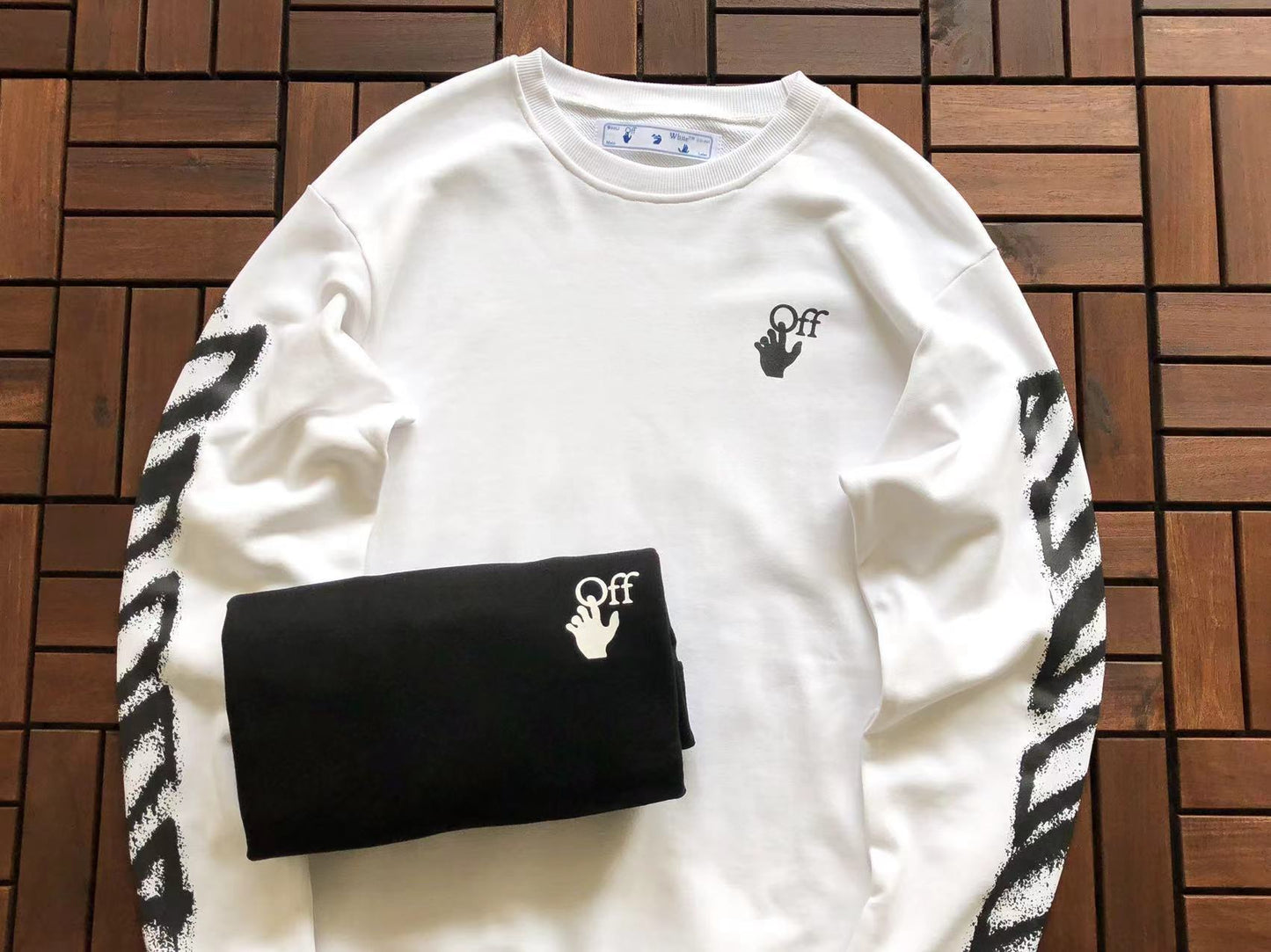 Moletom Sem Capuz - Off-White