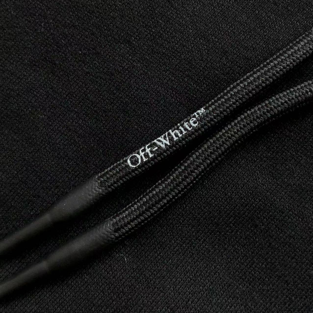 Moletom Com Capuz - Off-White