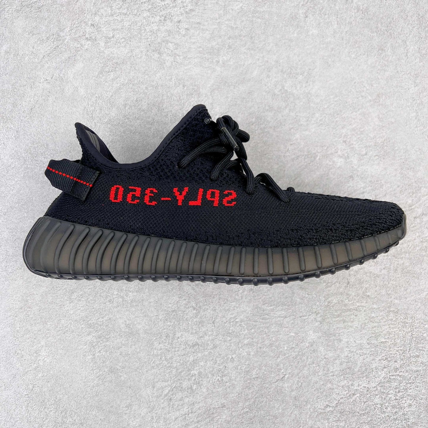 Yeezy 350 BOOST "Bred"