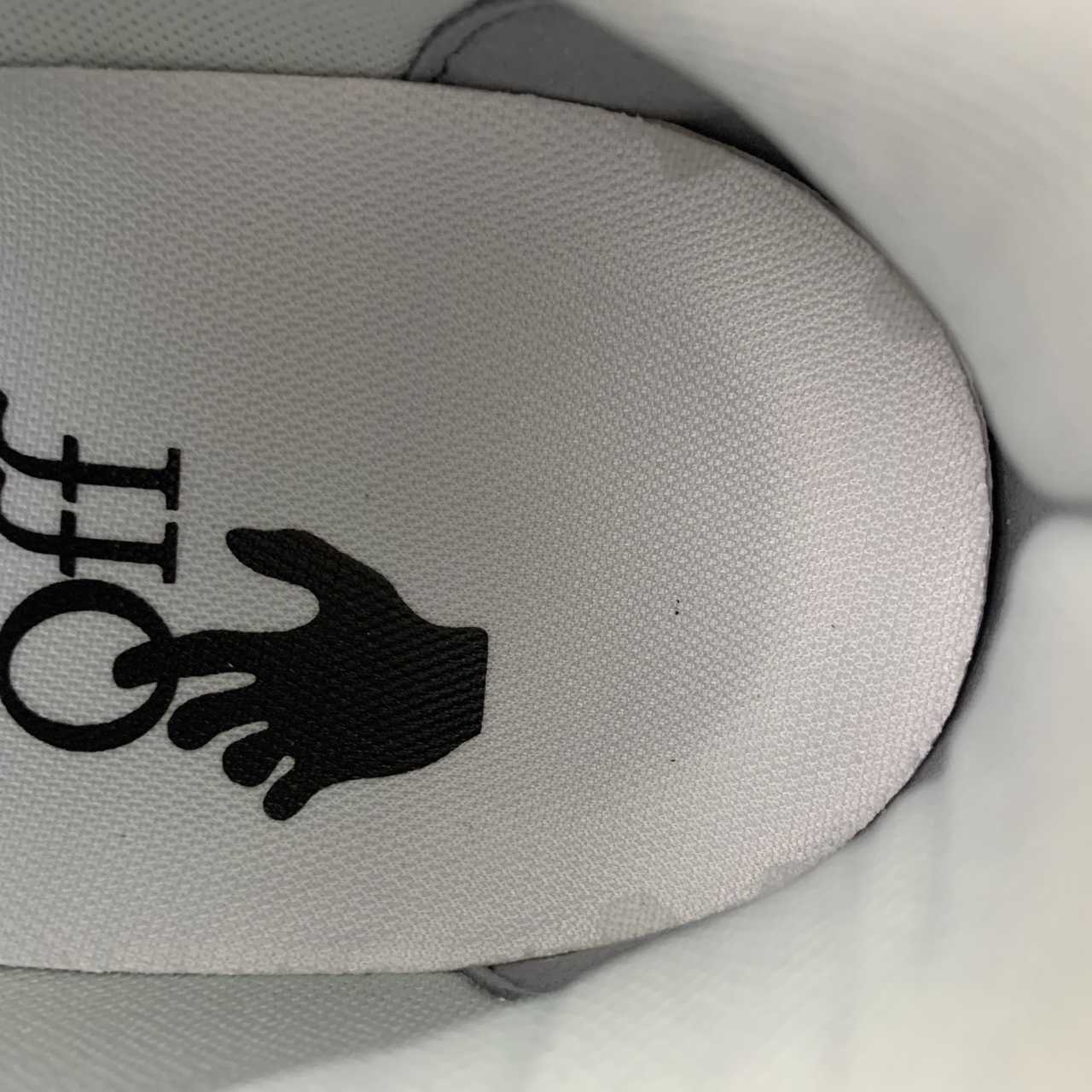 Ténis Off-White - Out Of Office