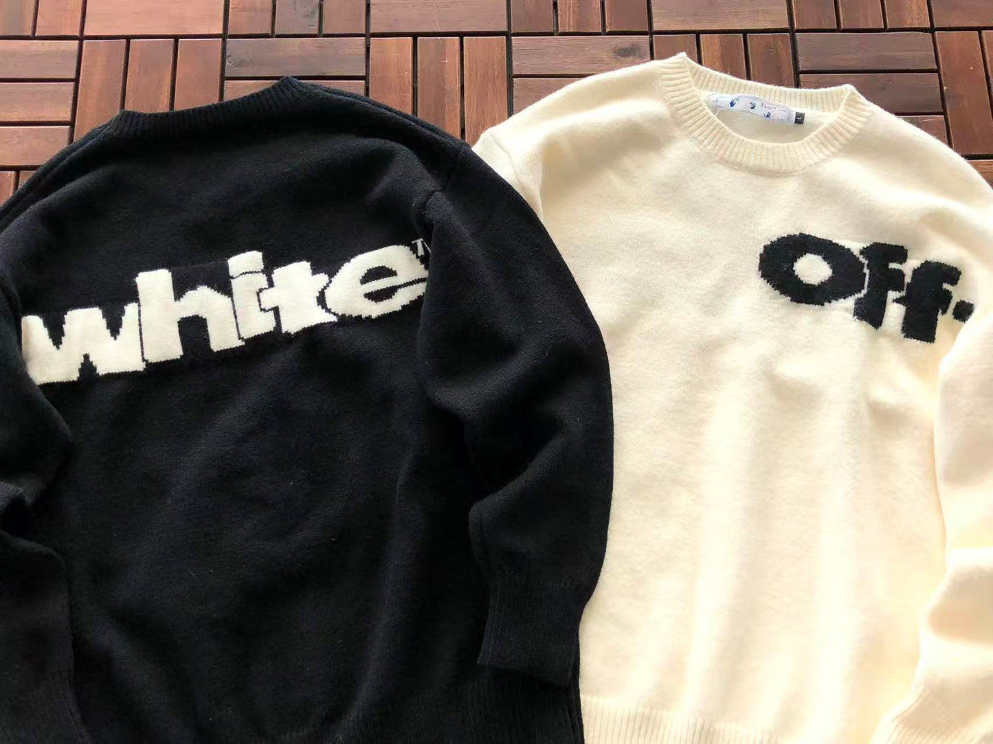 Moletom - Off-White