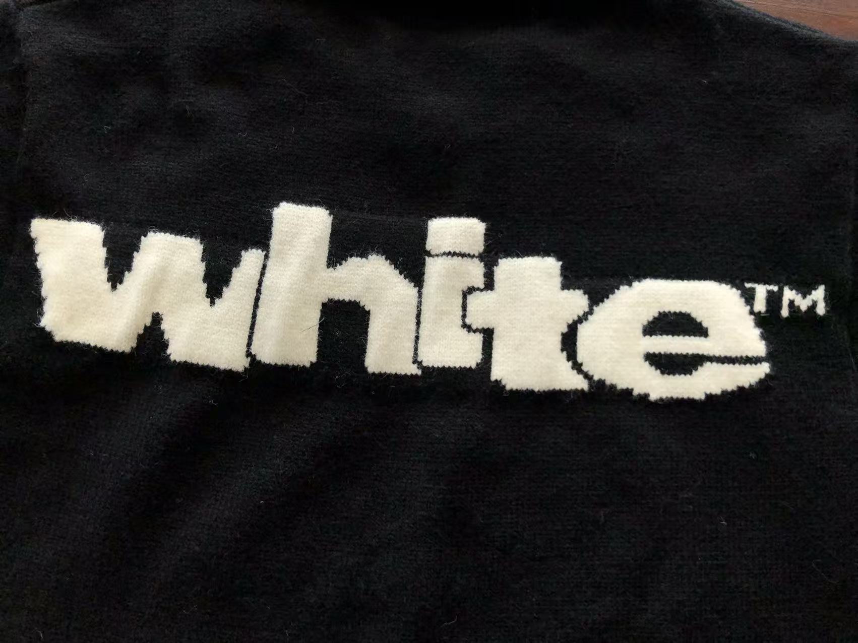 Moletom - Off-White