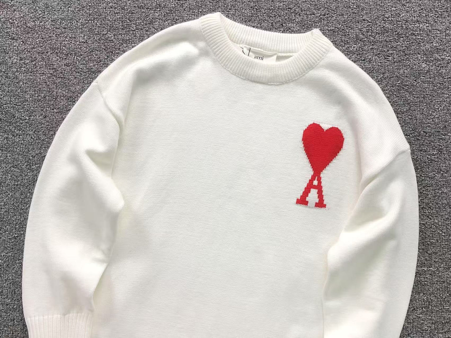 Suéter "de coeur" AMI Paris