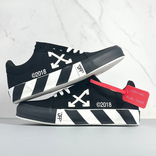 Ténis Off-White - Vulcanized - Black 2.0