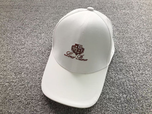 Boné Loro Piana "Logo Bordô"