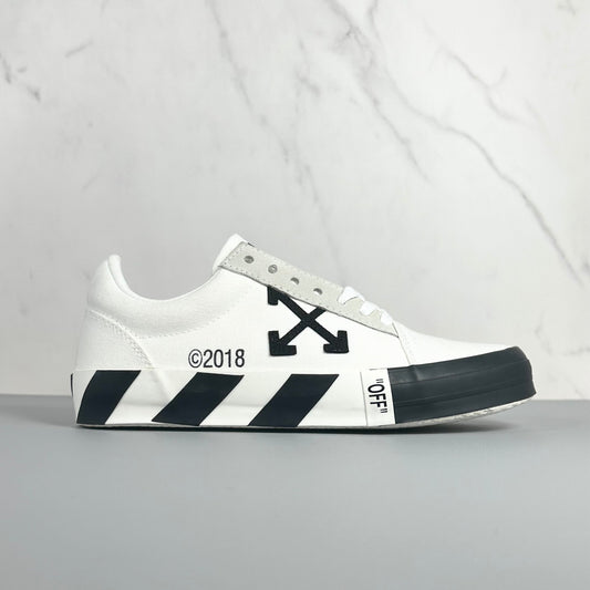 Ténis Off-White - Vulcanized - White 2.0
