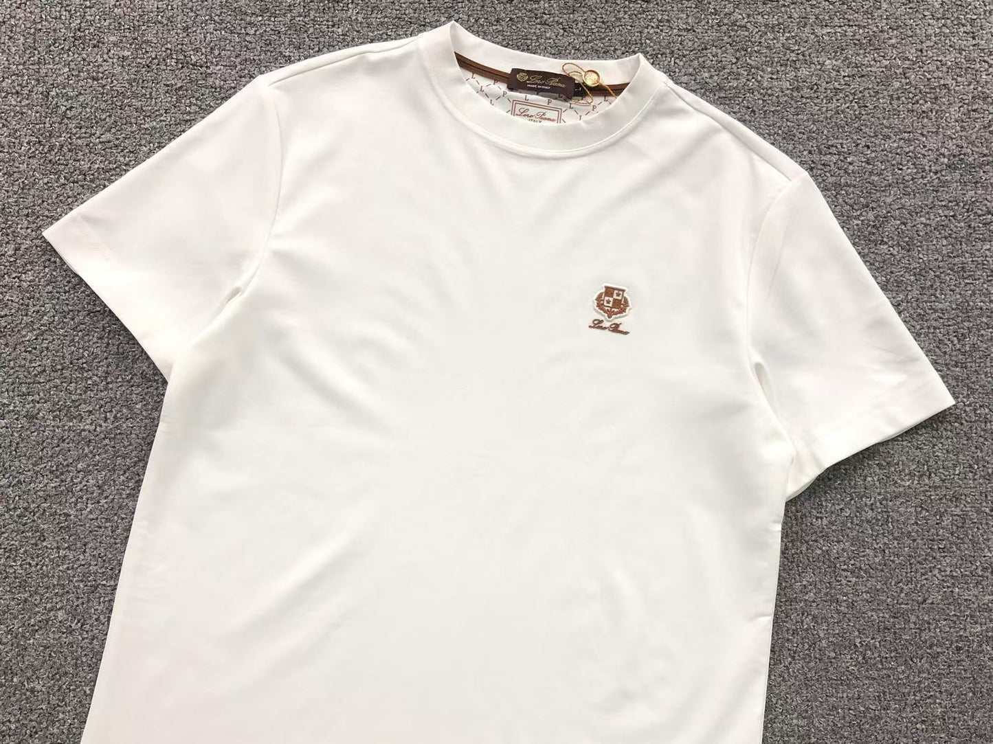 Camiseta Loro Piana "Classic"
