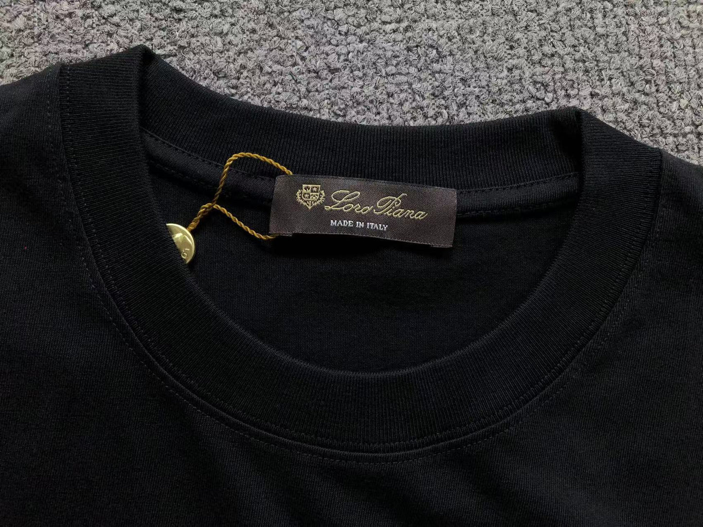 Camiseta Loro Piana "Signature"